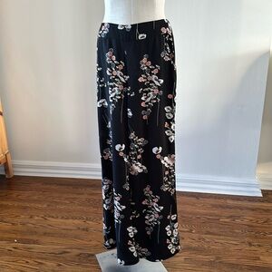 Frank Lyman high waisted floral flare pants